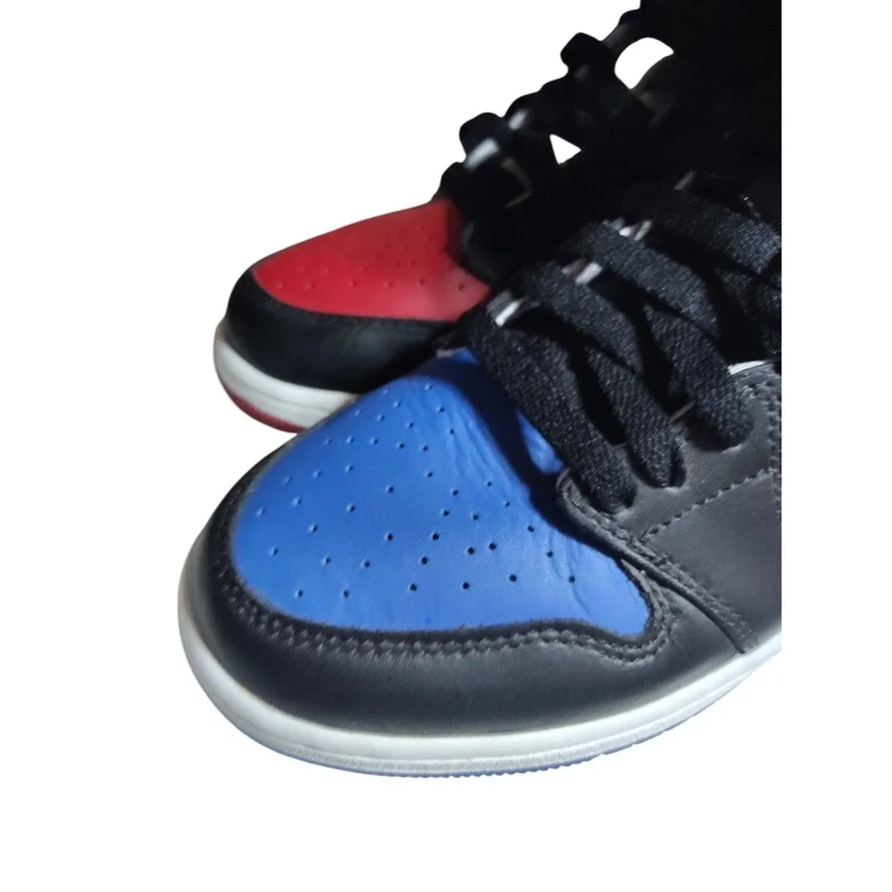 AIR JORDAN RETRO 1 HIGH TOP  3 GS SNEAKERS Size 6.5 Youth/8 Women's    56